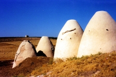 08_S_Beehive-village_02